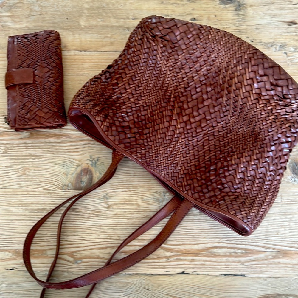 Genuine Leather Bag with Matching wallet. Gently Used, very nice condition.